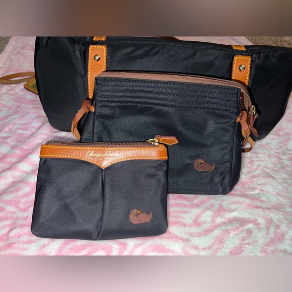 Dooney & Bourke Nylon/ Leather Trio Set. EUC - Picture 8 of 16